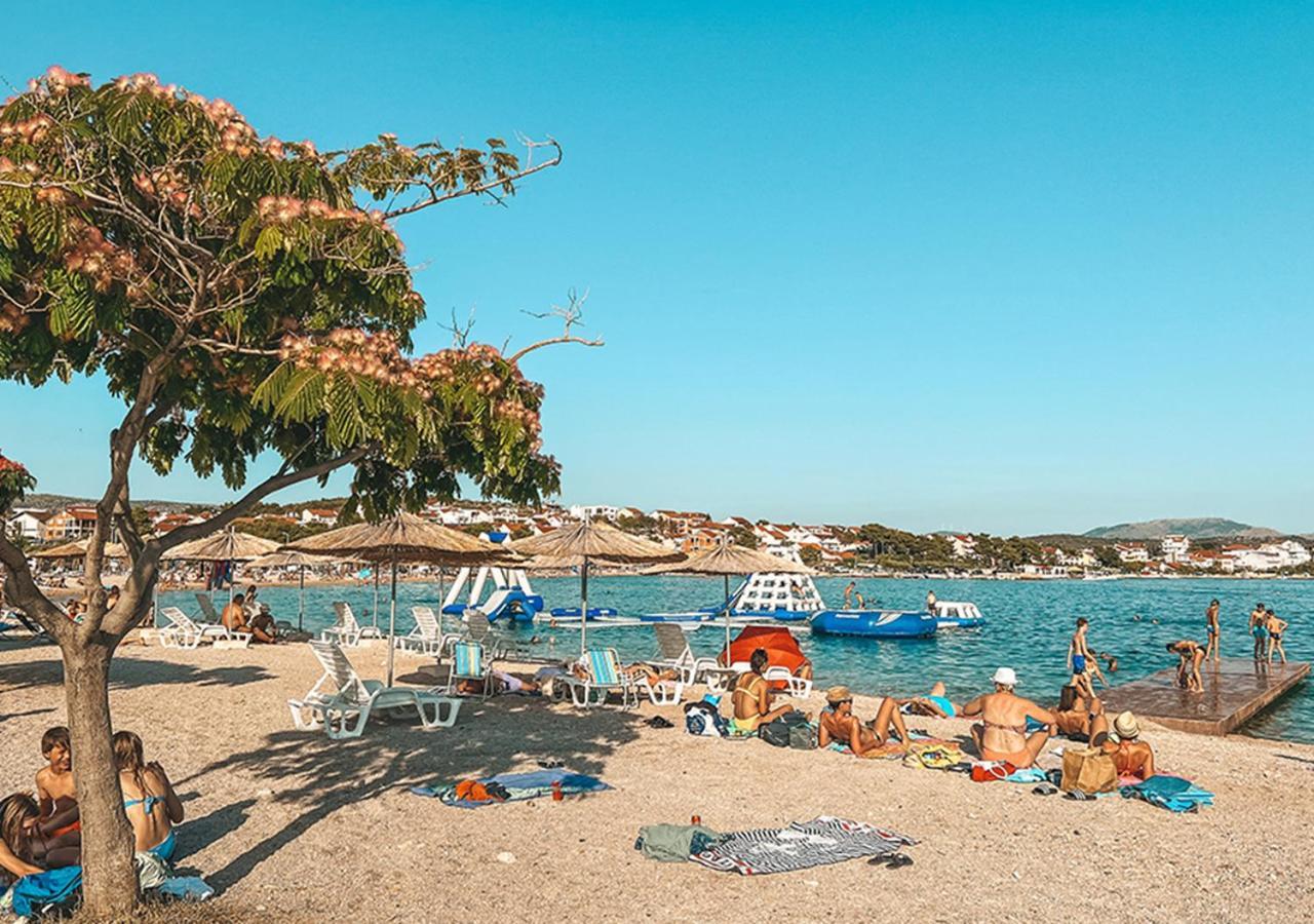 Luxury Beach Apartment W Sunset Sea Views Sibenik Luaran gambar