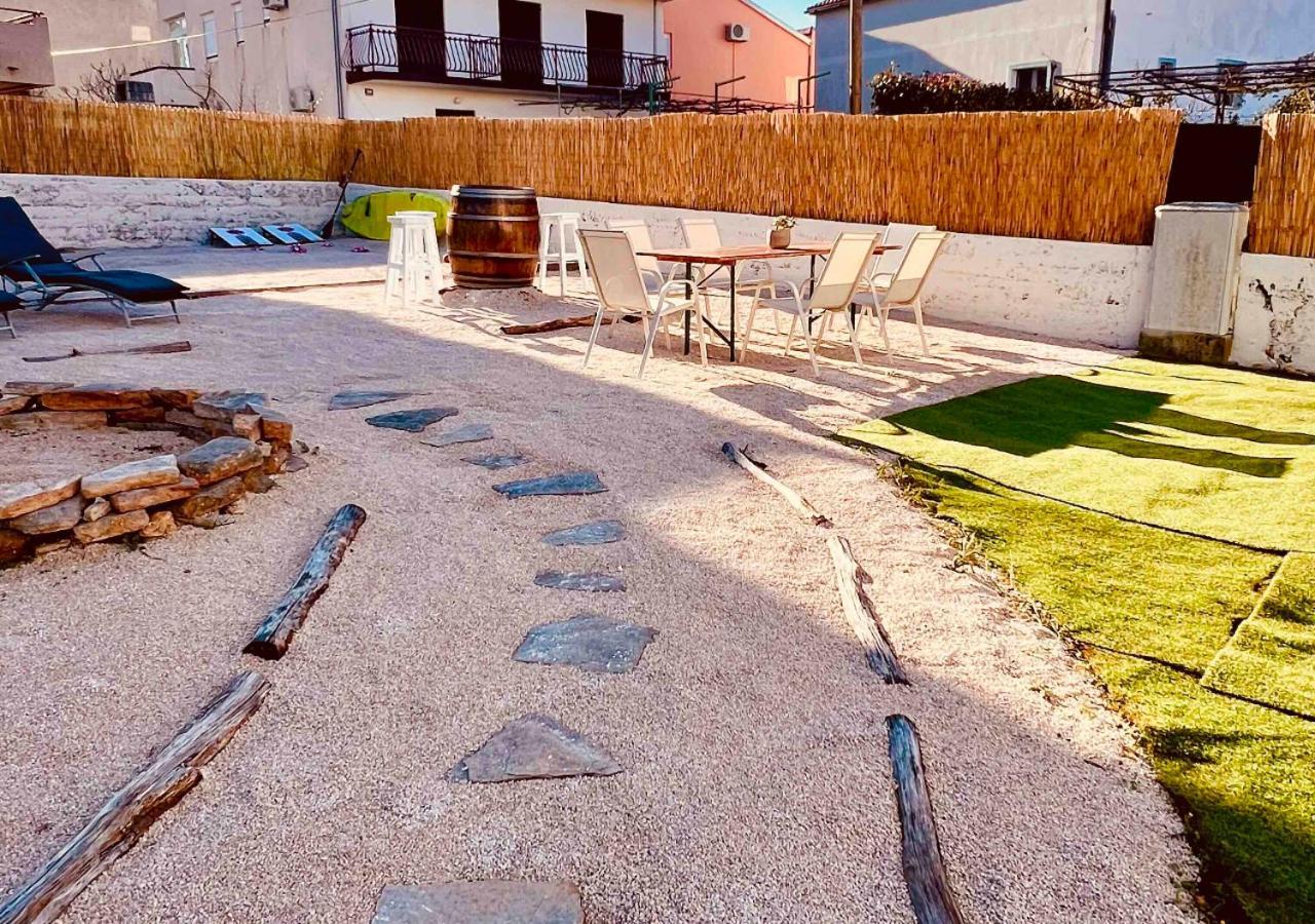 Luxury Beach Apartment W Sunset Sea Views Sibenik Luaran gambar